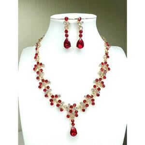 NEW Necklace Earrings Matching Set Red Gold Clear N20